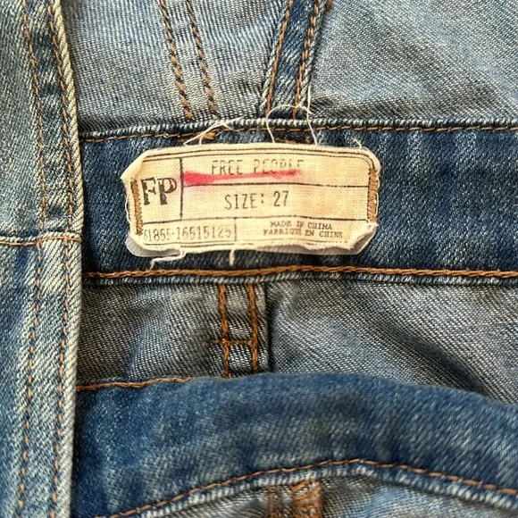 Free People Overall Shorts - sz 27 - EUC - Picture 2 of 4